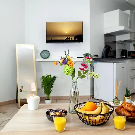 Апартаменты Cosy A 15 Min De Paris