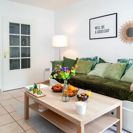 Cosy A 15 Min De Paris Апартаменты *