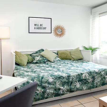 Cosy A 15 Min De Paris Апартаменты